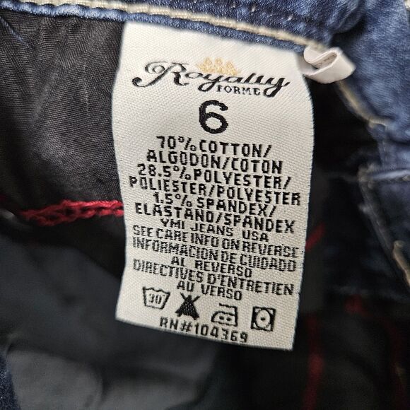 Royalty For Me Cropped Jeans Women's 6 (29x19.5) Blue Denim Mid Rise Cuffed GUC - Picture 4 of 9
